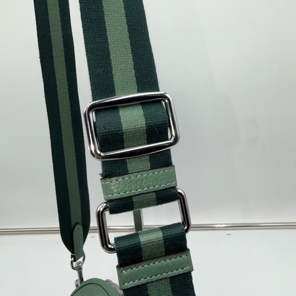 Coach pebbled leather crossbody bag green adjustable strap - Picture 6 of 16